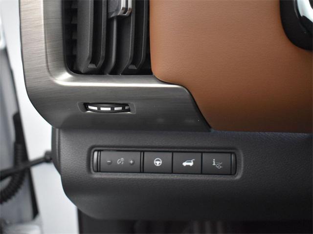 new 2025 Nissan Pathfinder car, priced at $53,080