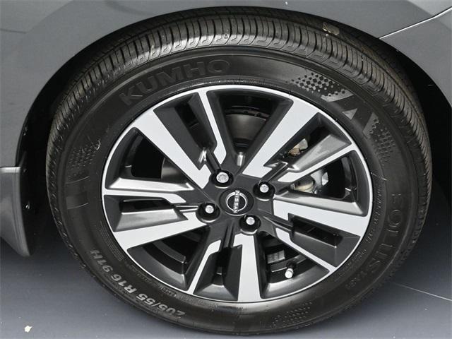 new 2025 Nissan Versa car, priced at $19,985