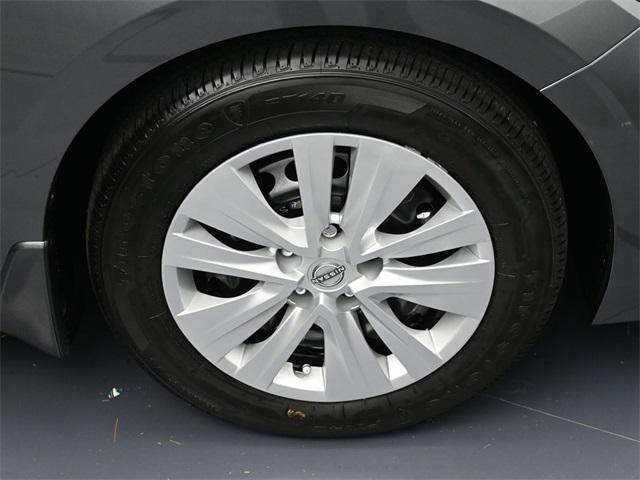 new 2025 Nissan Sentra car, priced at $21,182