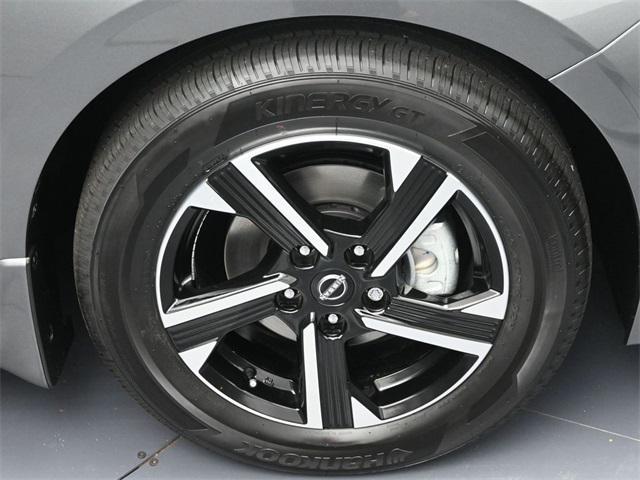 new 2025 Nissan Sentra car, priced at $23,566