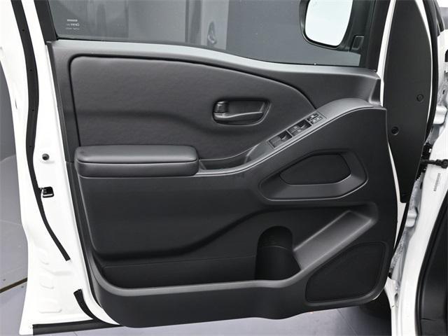 new 2026 Nissan Frontier car, priced at $31,677