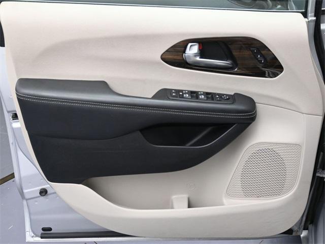 used 2023 Chrysler Pacifica car, priced at $26,798