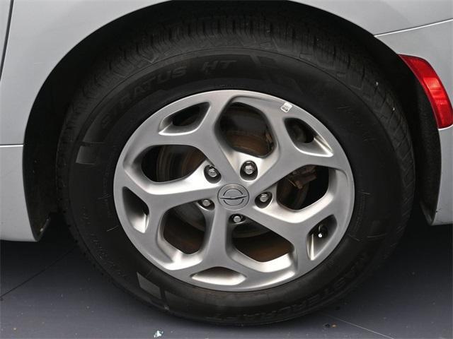 used 2023 Chrysler Pacifica car, priced at $26,798