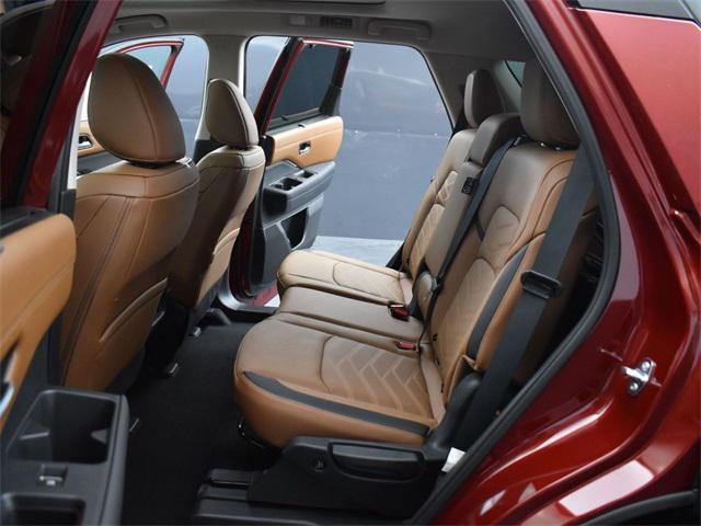 new 2025 Nissan Pathfinder car, priced at $52,990