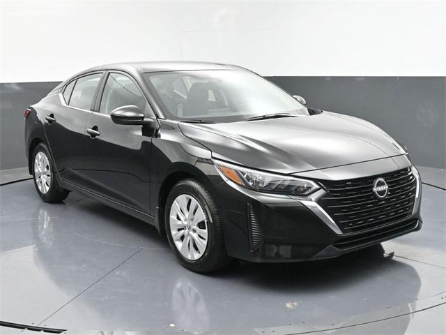 new 2025 Nissan Sentra car, priced at $22,236