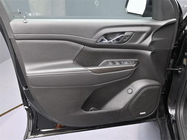 used 2023 GMC Acadia car, priced at $27,370