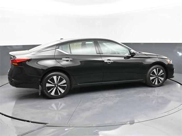 used 2022 Nissan Altima car, priced at $25,122