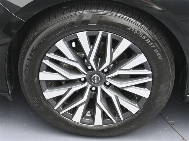 used 2024 Nissan Altima car, priced at $19,949