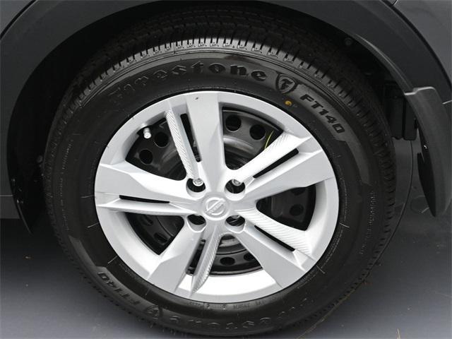 new 2025 Nissan Kicks car