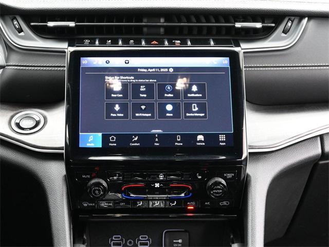 used 2023 Jeep Grand Cherokee car, priced at $28,990