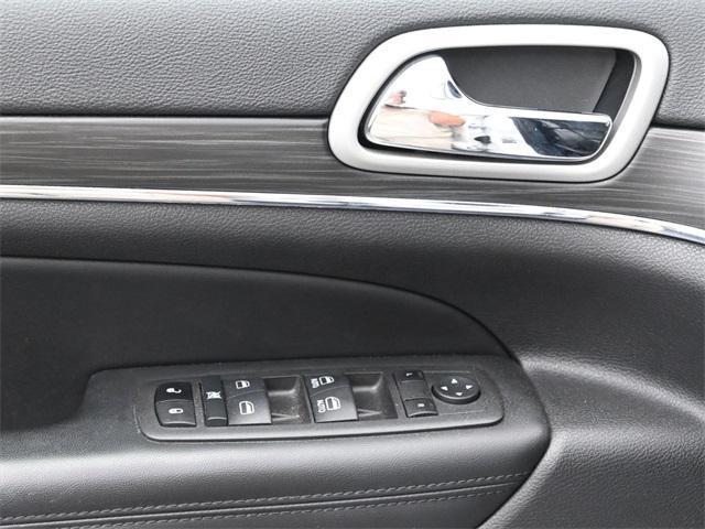 used 2022 Jeep Grand Cherokee car, priced at $30,307