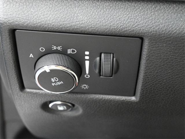 used 2022 Jeep Grand Cherokee car, priced at $30,307