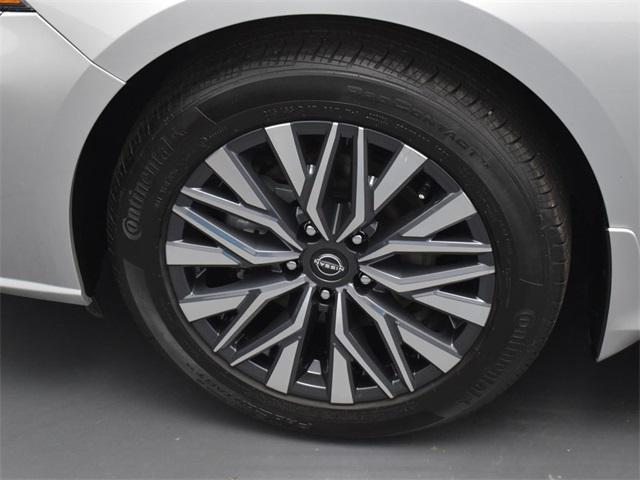 used 2023 Nissan Altima car, priced at $22,501