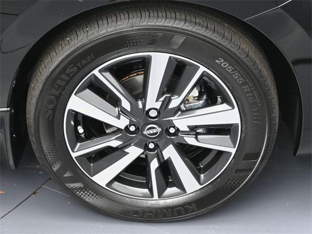 new 2025 Nissan Versa car, priced at $19,985