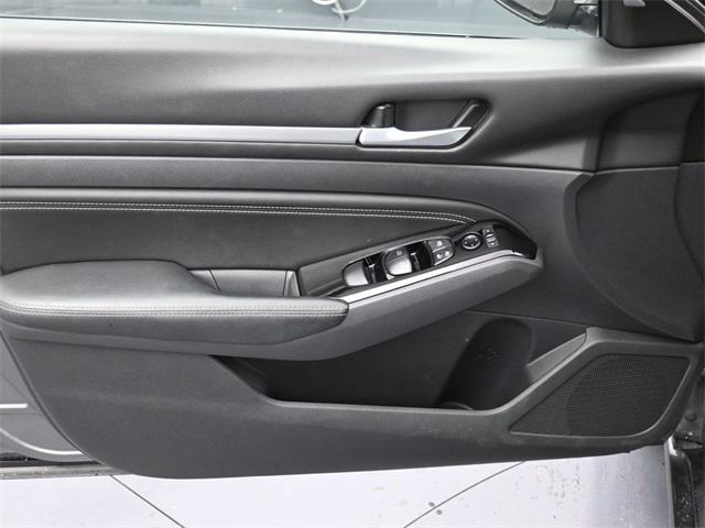 used 2022 Nissan Altima car, priced at $22,930