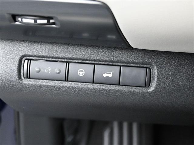 new 2025 Nissan Pathfinder car, priced at $45,570