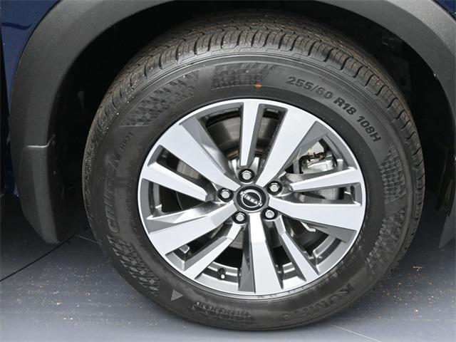new 2025 Nissan Pathfinder car, priced at $45,570