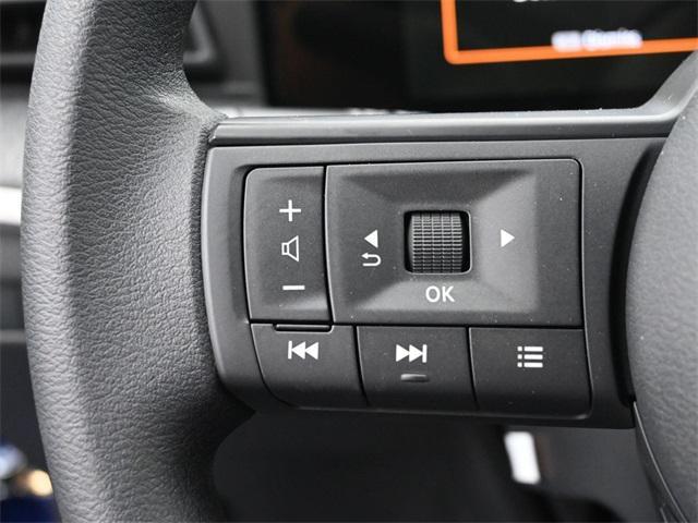 new 2025 Nissan Kicks car, priced at $26,431