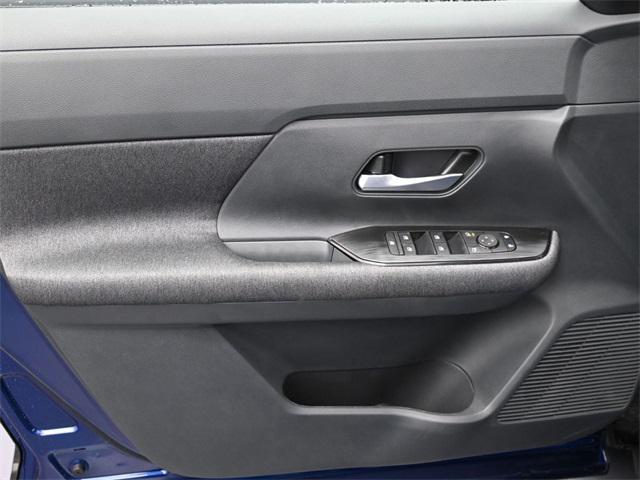 new 2025 Nissan Kicks car, priced at $26,431