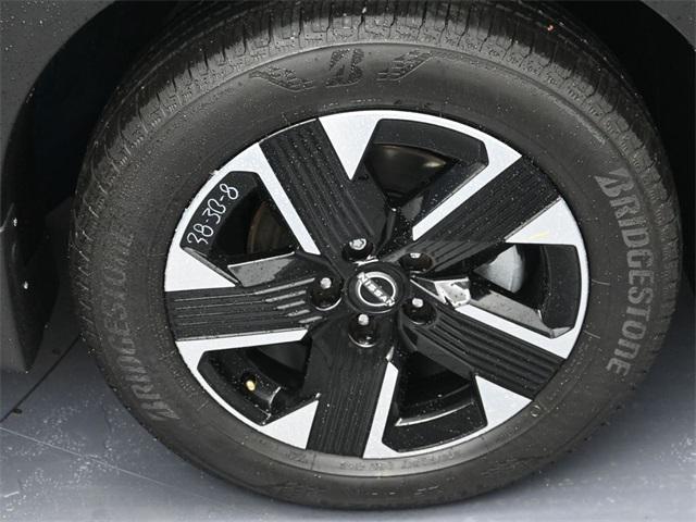 new 2025 Nissan Kicks car, priced at $26,431