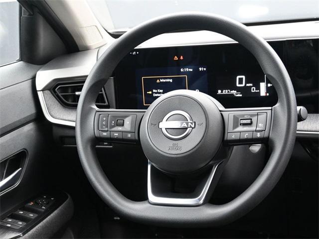 new 2025 Nissan Kicks car, priced at $24,510