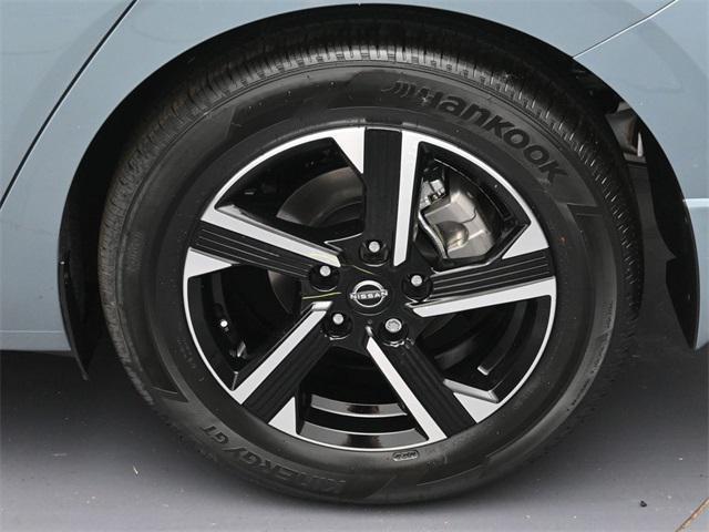 new 2025 Nissan Sentra car, priced at $21,456