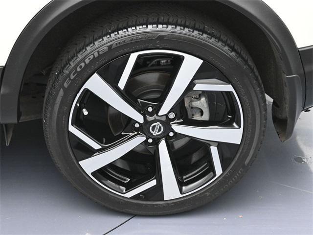used 2022 Nissan Rogue Sport car, priced at $24,457