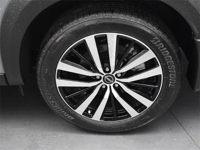 new 2025 Nissan Pathfinder car, priced at $53,080