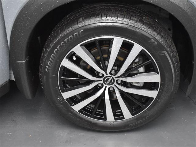new 2025 Nissan Pathfinder car, priced at $53,080