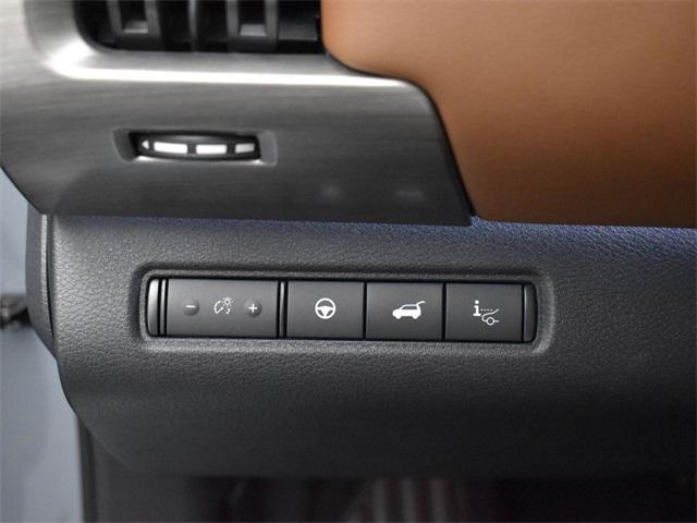 new 2025 Nissan Pathfinder car, priced at $53,080
