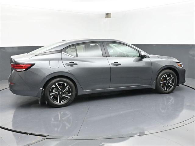 new 2025 Nissan Sentra car, priced at $21,052