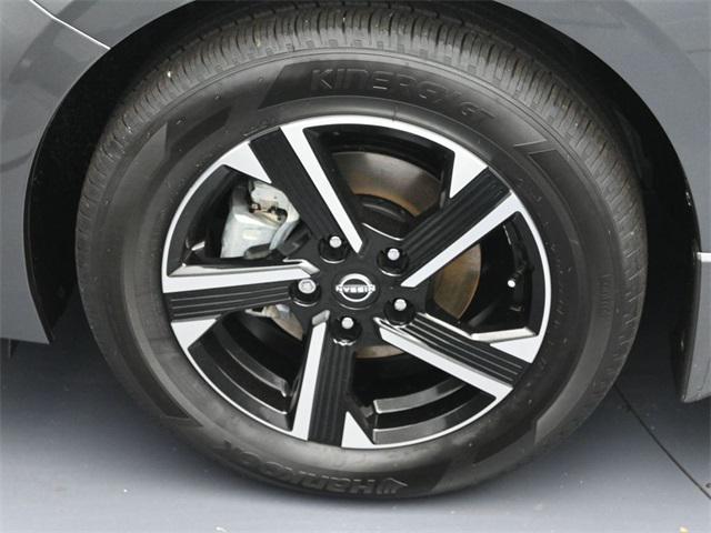 new 2025 Nissan Sentra car, priced at $21,052