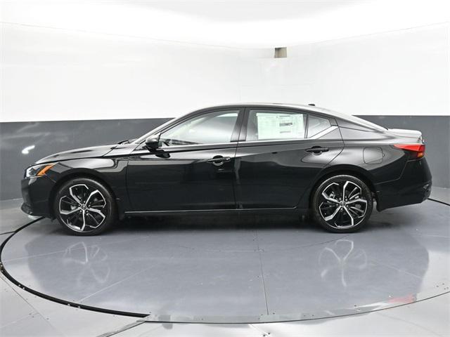 new 2025 Nissan Altima car, priced at $30,976