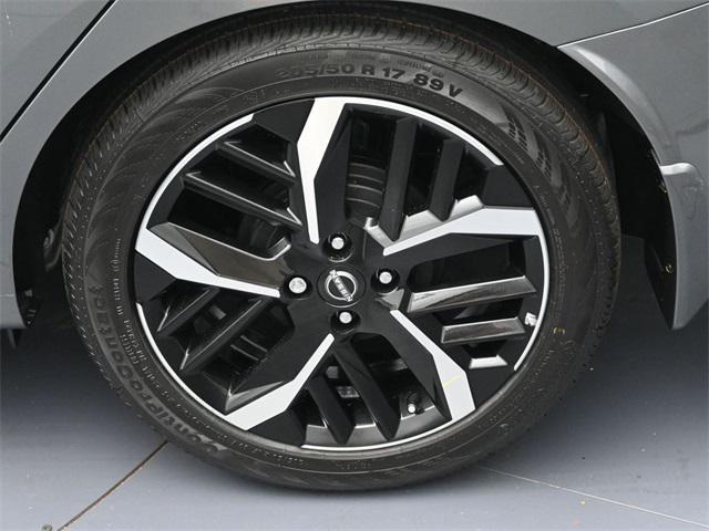 new 2025 Nissan Versa car, priced at $21,481