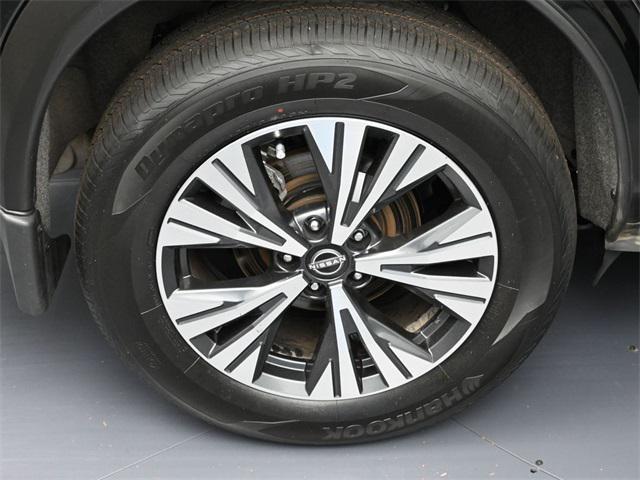 used 2023 Nissan Rogue car, priced at $21,227
