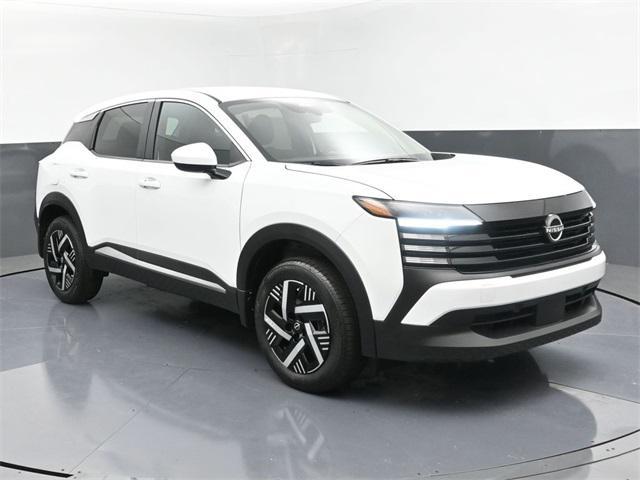 new 2025 Nissan Kicks car, priced at $24,510