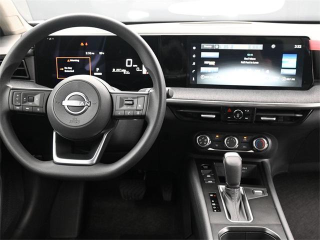 new 2025 Nissan Kicks car, priced at $24,510