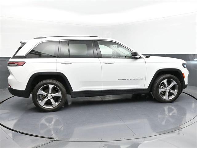 used 2023 Jeep Grand Cherokee car, priced at $29,255