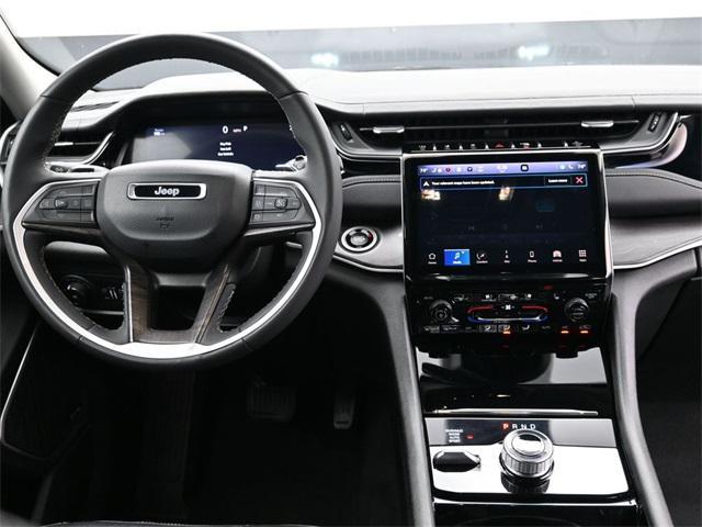 used 2023 Jeep Grand Cherokee car, priced at $27,614