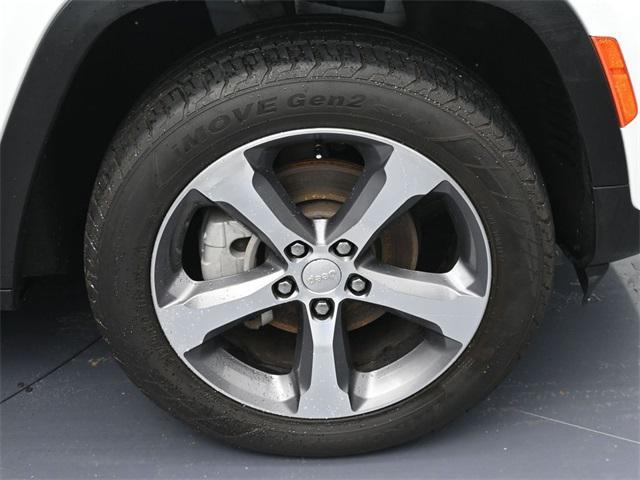 used 2023 Jeep Grand Cherokee car, priced at $27,614
