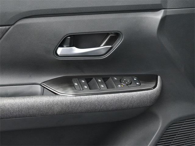 new 2025 Nissan Kicks car