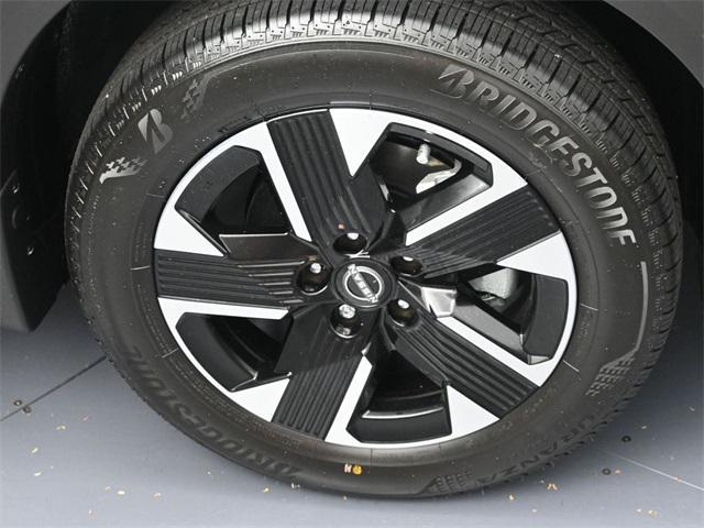 new 2025 Nissan Kicks car