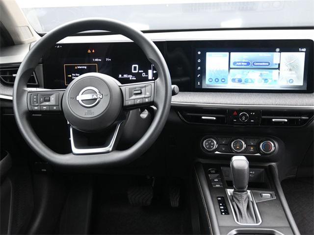 new 2025 Nissan Kicks car