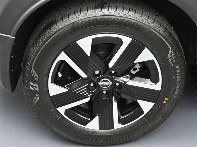 new 2025 Nissan Kicks car