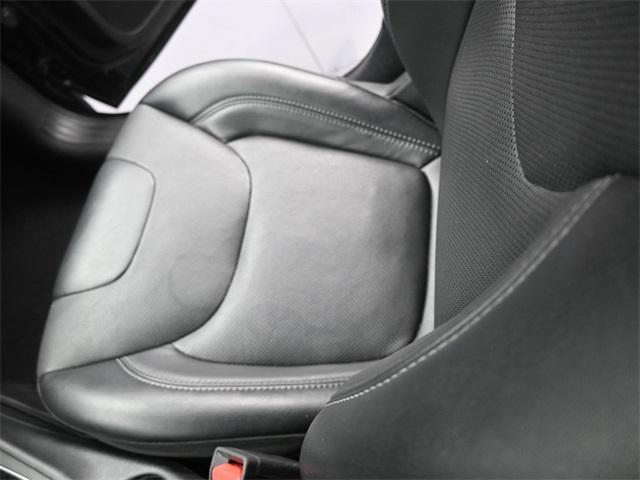 used 2023 Jeep Cherokee car, priced at $21,605