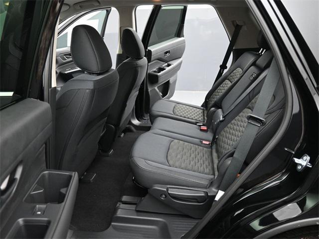 new 2025 Nissan Pathfinder car, priced at $33,290