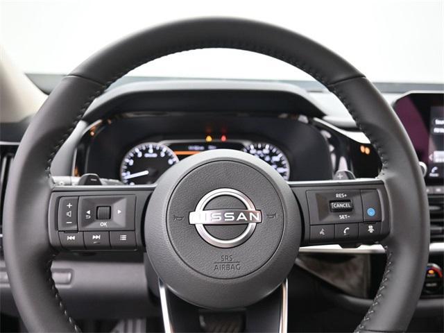 new 2025 Nissan Pathfinder car, priced at $33,290