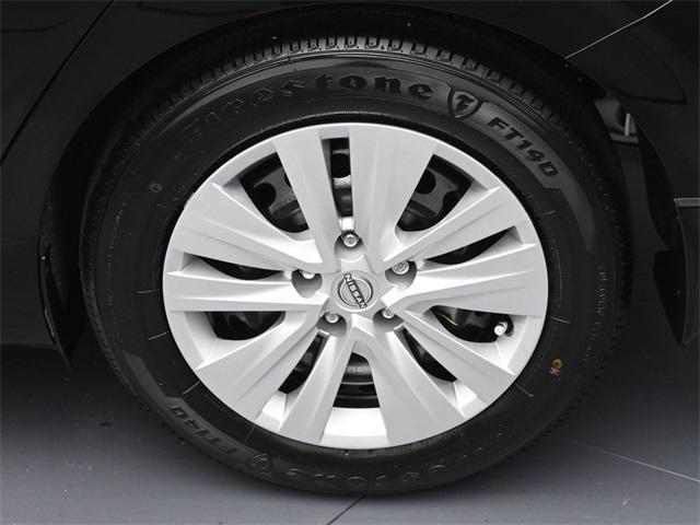 new 2025 Nissan Sentra car, priced at $20,676