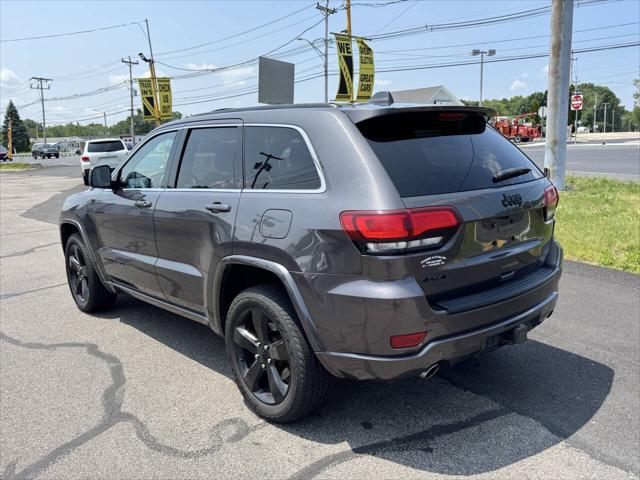 used 2015 Jeep Grand Cherokee car, priced at $13,500