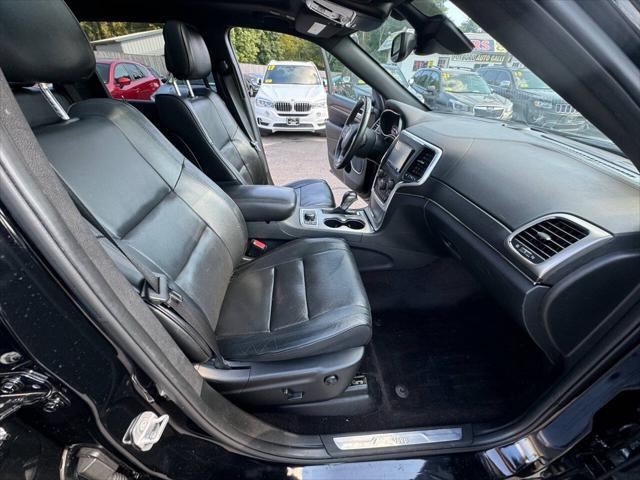 used 2018 Jeep Grand Cherokee car, priced at $17,500